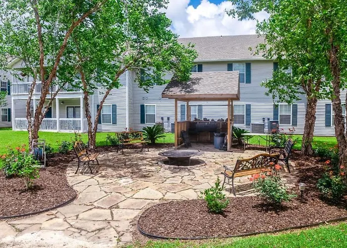2br/2ba Full W/ Pool & Gym, Sleeps 6 * Gulf Shores
